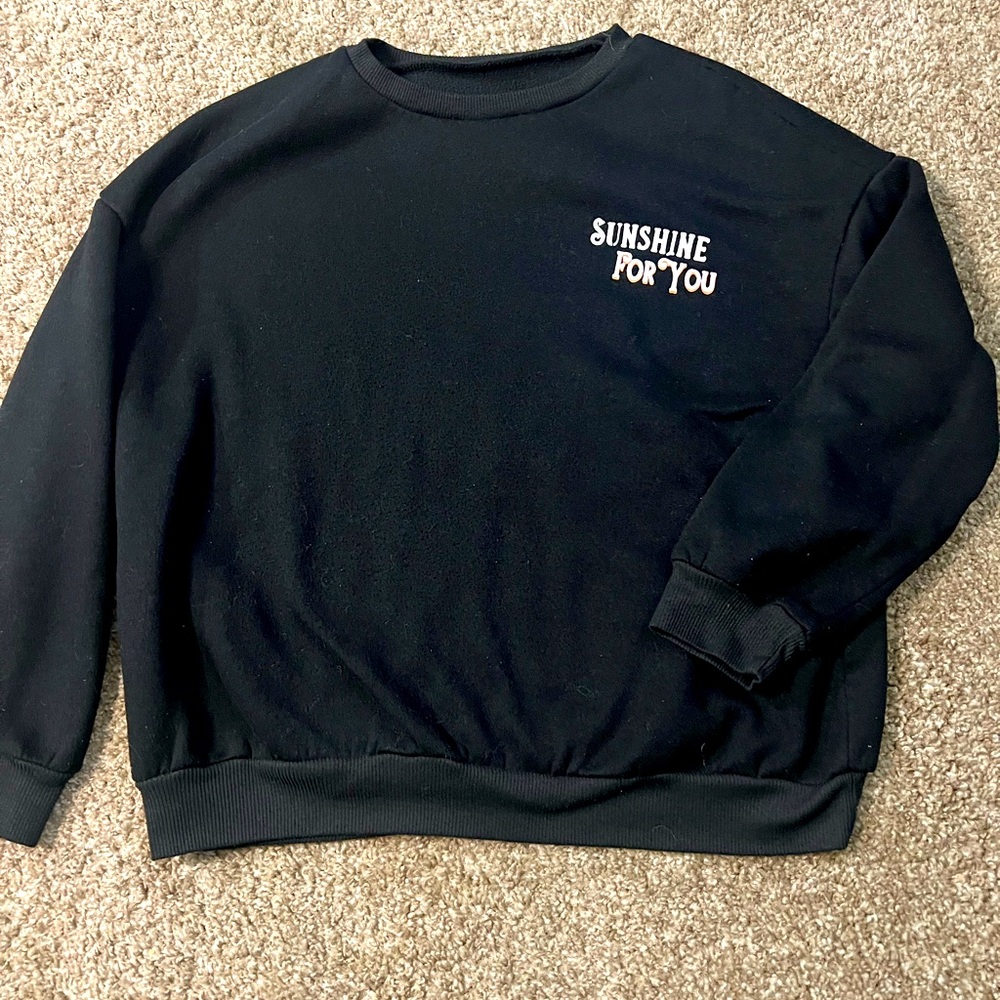 🌻 Comfortable Crew neck Size M🌻